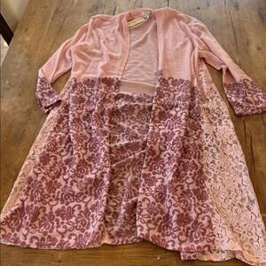 SIMPLY NOELLE FLORAL AND LACE DUSTER